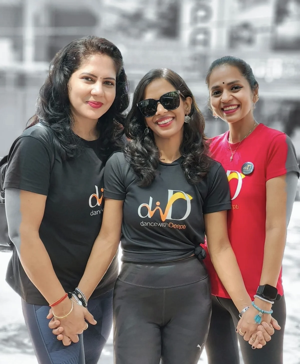 Chanda Singh, Deepti Gaur and Archana Nair in DWD t-shirts